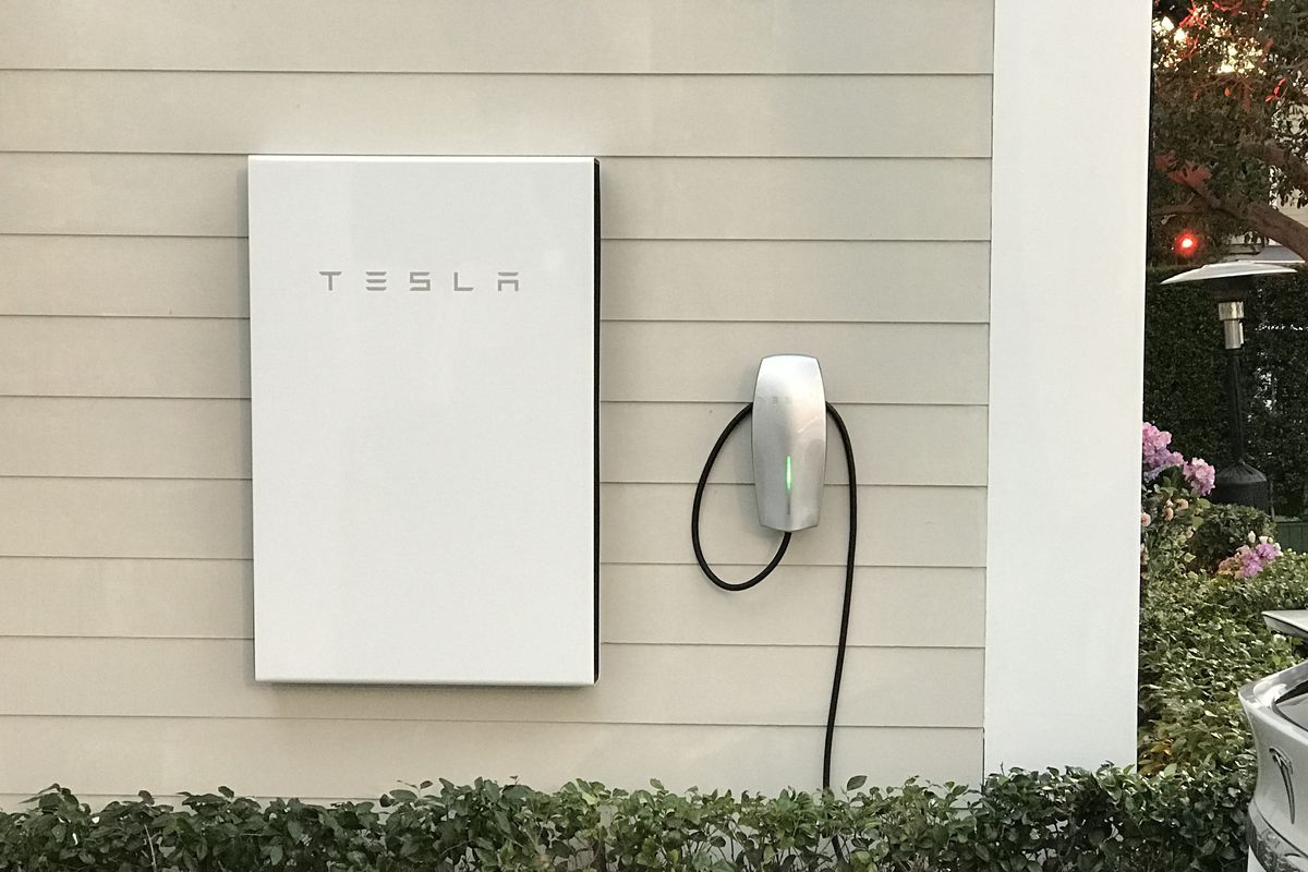Tesla Powerwall is now in Switzerland