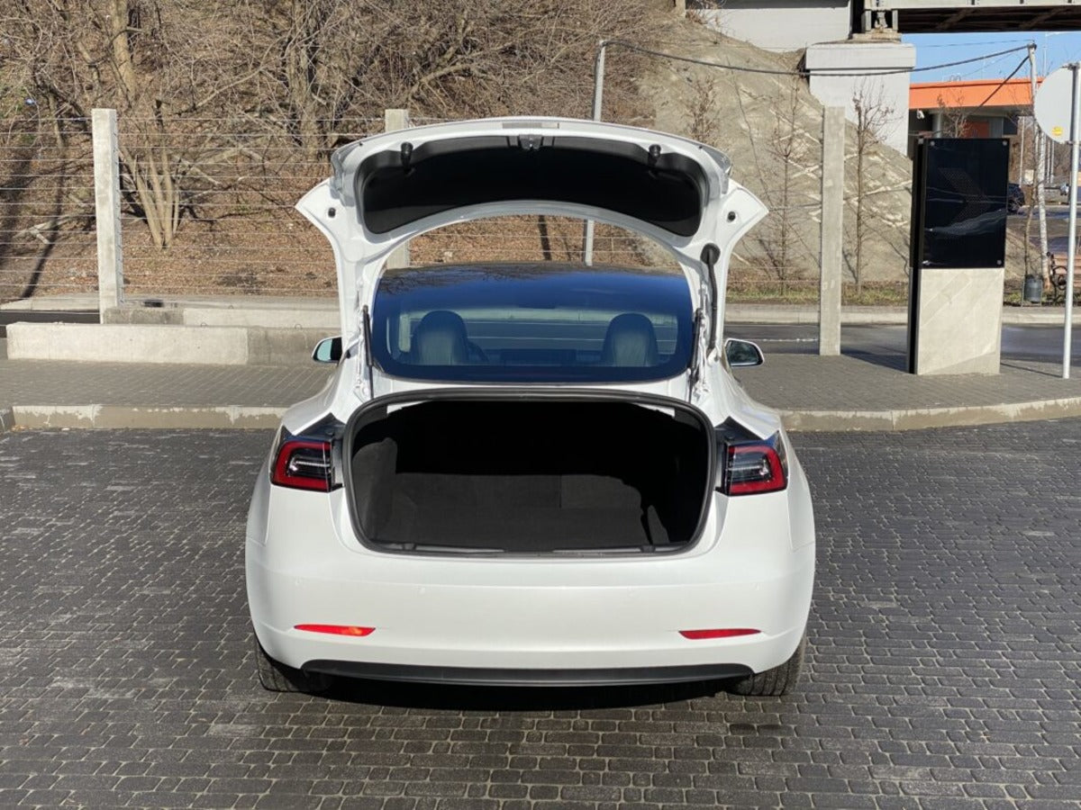 Tesla Adds Paid Option to Install Electric Tailgate for all Model 3 in Chinese Market