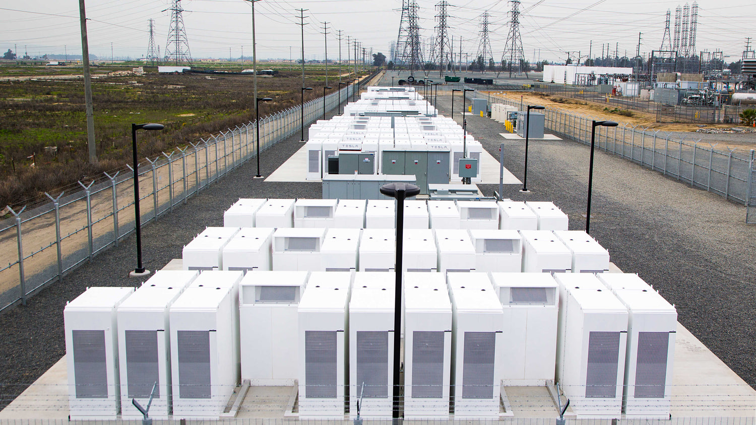 Tesla Huge Powerpack Battery Farm Extension Project in South Australia Is Completed