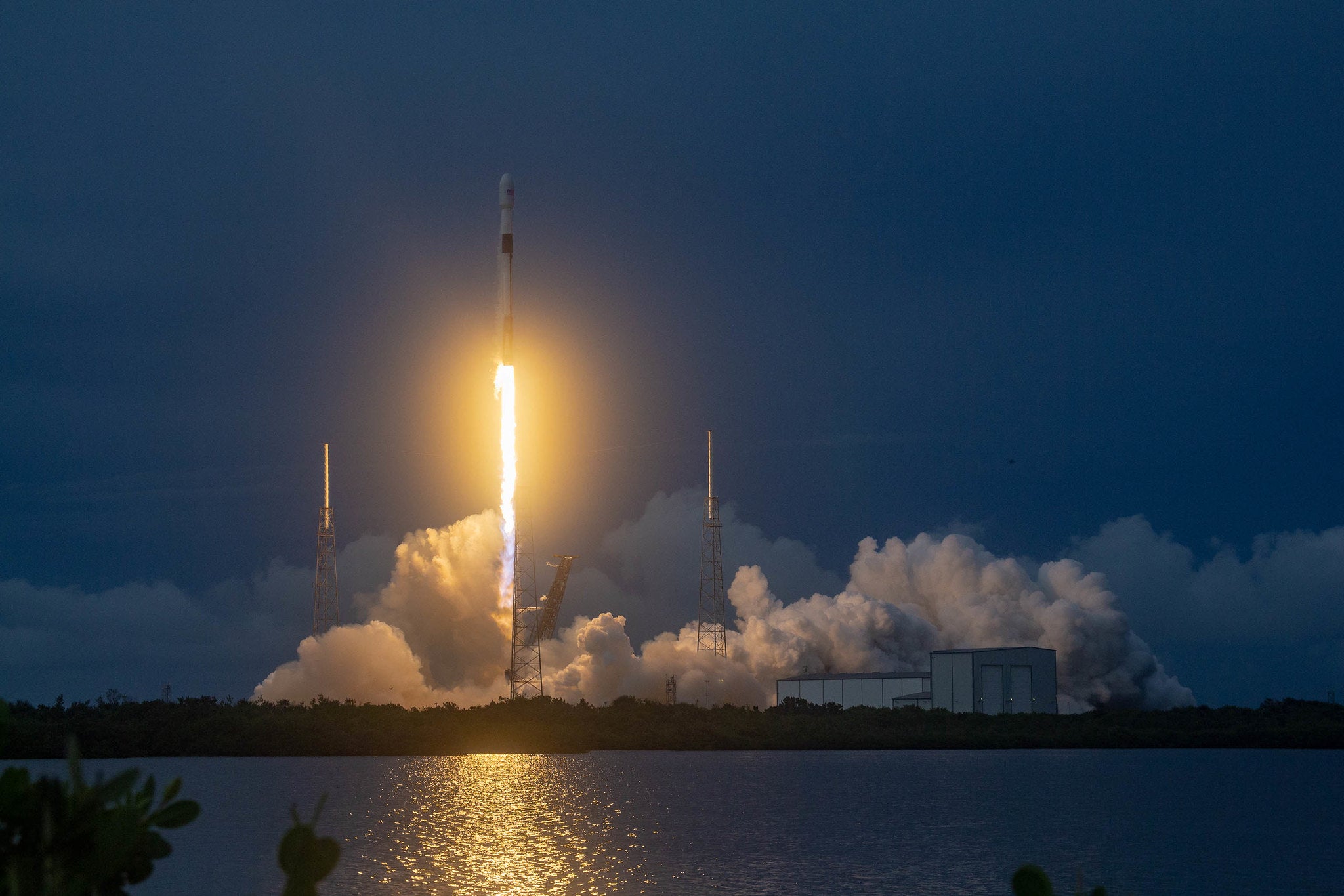 SpaceX secures contracts to deploy the next fleet of SES satellites atop Falcon 9
