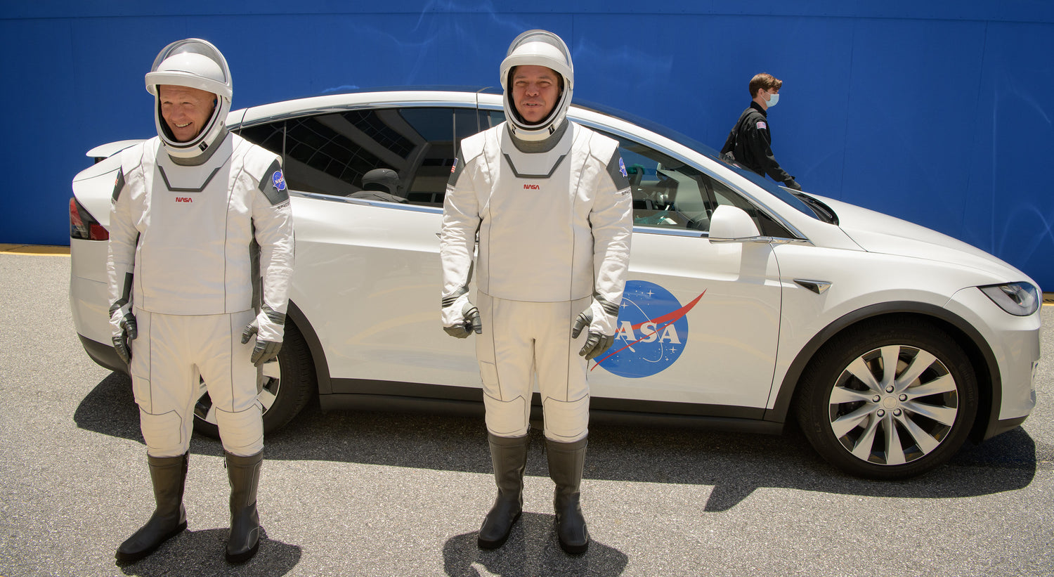 NASA Astronauts arrive in a Tesla to participate in Launch Dress Rehearsal for SpaceX mission