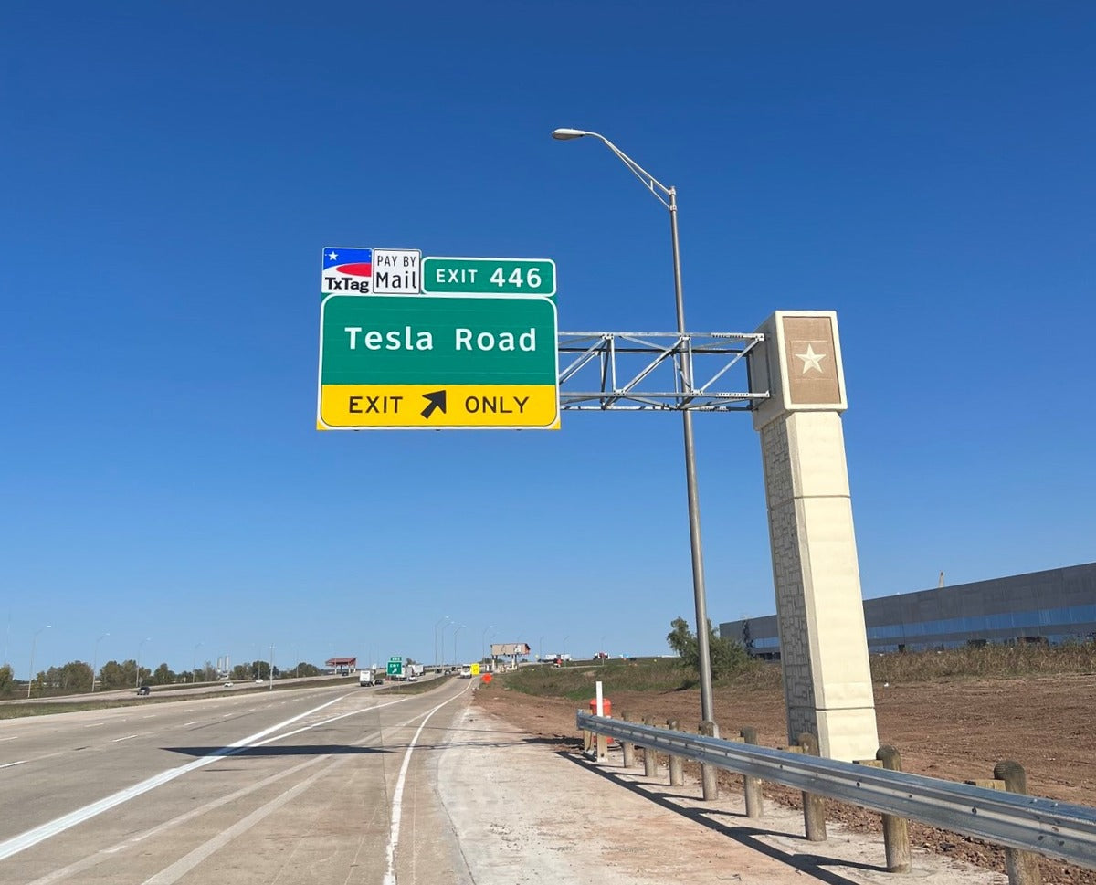 Tesla Giga Texas Is Now Officially Located on Tesla Road