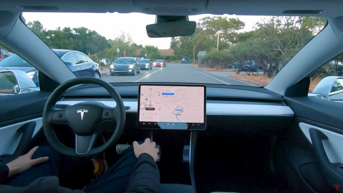 Tesla Has First Mover Advantages in Autonomous, Says Ark Invest