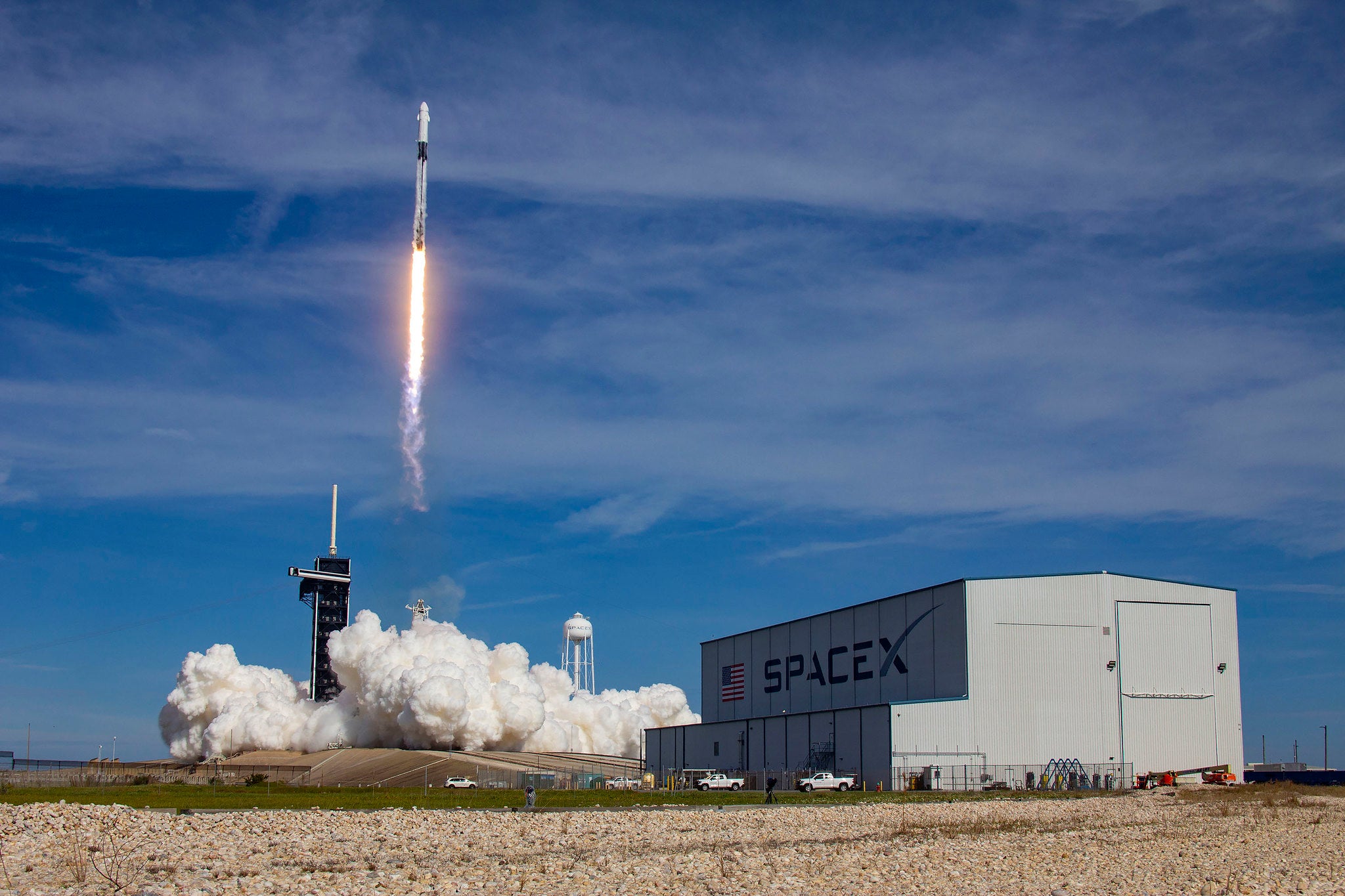 President of Indonesia invites SpaceX to assess the country as a potential launch site