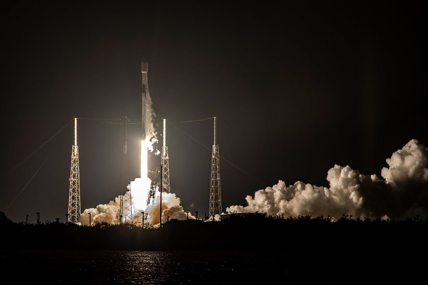 SpaceX Falcon 9 launches 12th time to deploy the heaviest payload of Starlink satellites