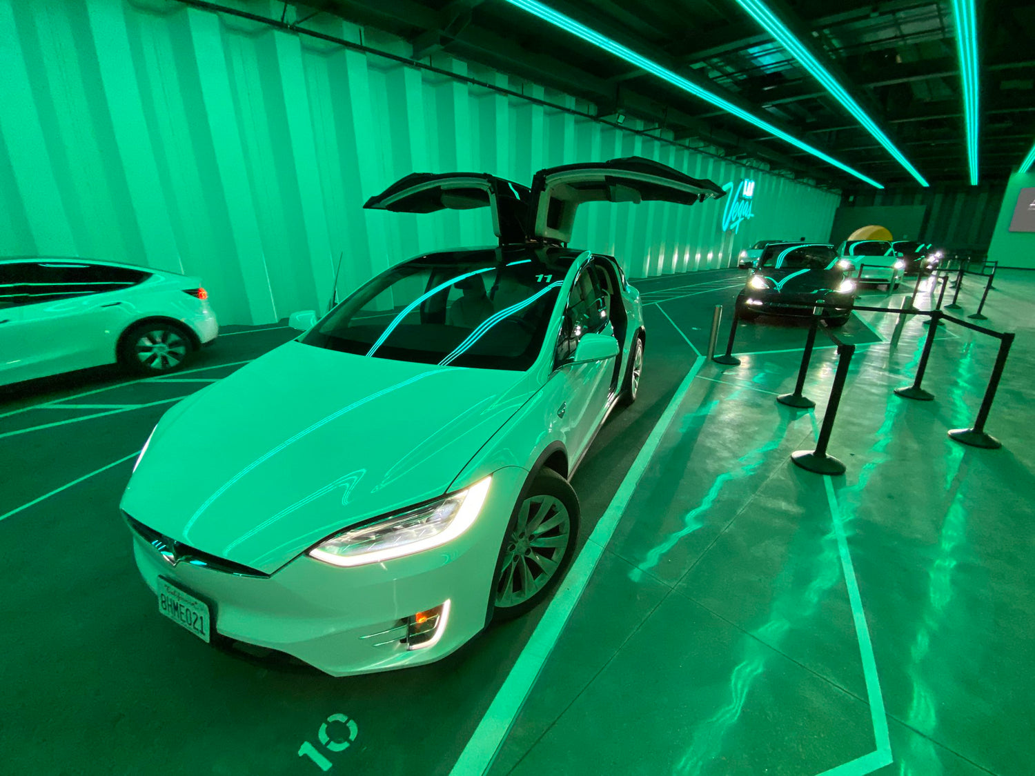 Boring Company Tunnel LVCC Tesla Drives