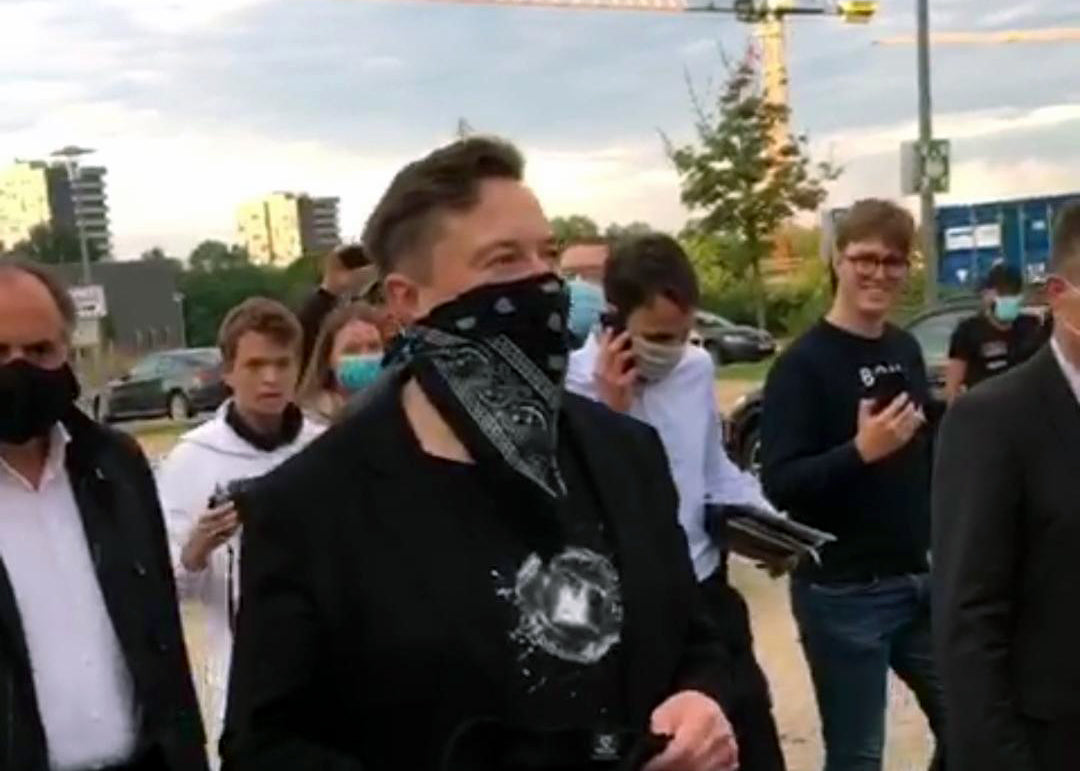 Tesla CEO Elon Musk Arrives in Tuebingen Germany to Discuss RNA Micro-Factories with CureVac
