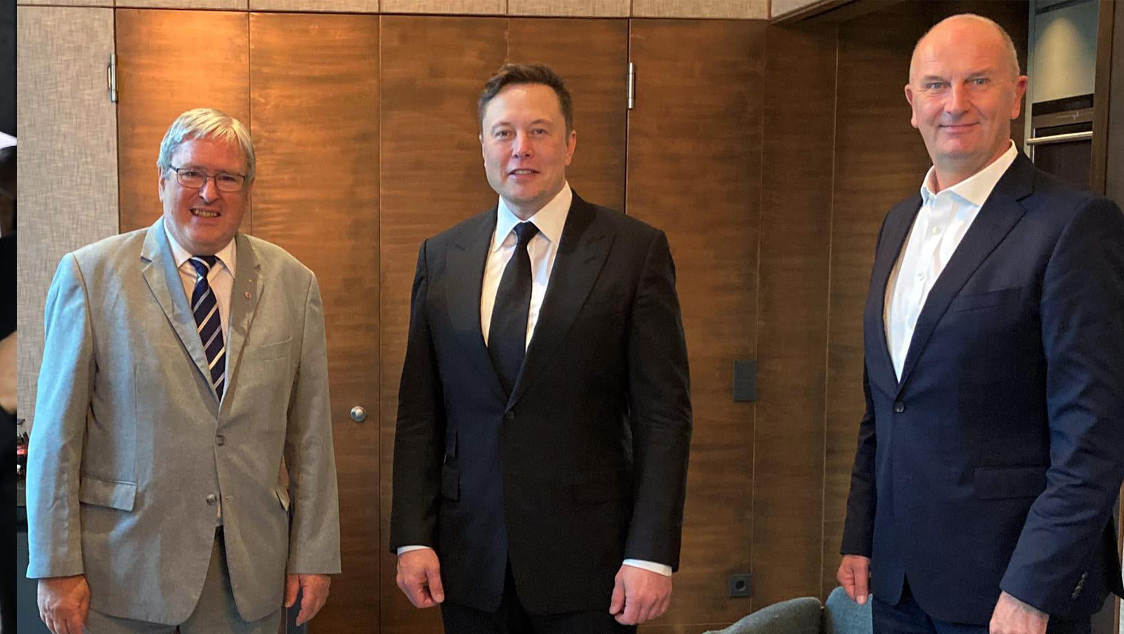 Exclusive Interview with German Minister Steinbach: Tesla CEO Elon Musk’s Visit, Batteries, CureVac, & Giga Berlin