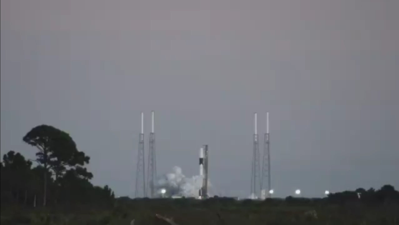 SpaceX test-fires Falcon 9 rocket in preparation for December 4th mission