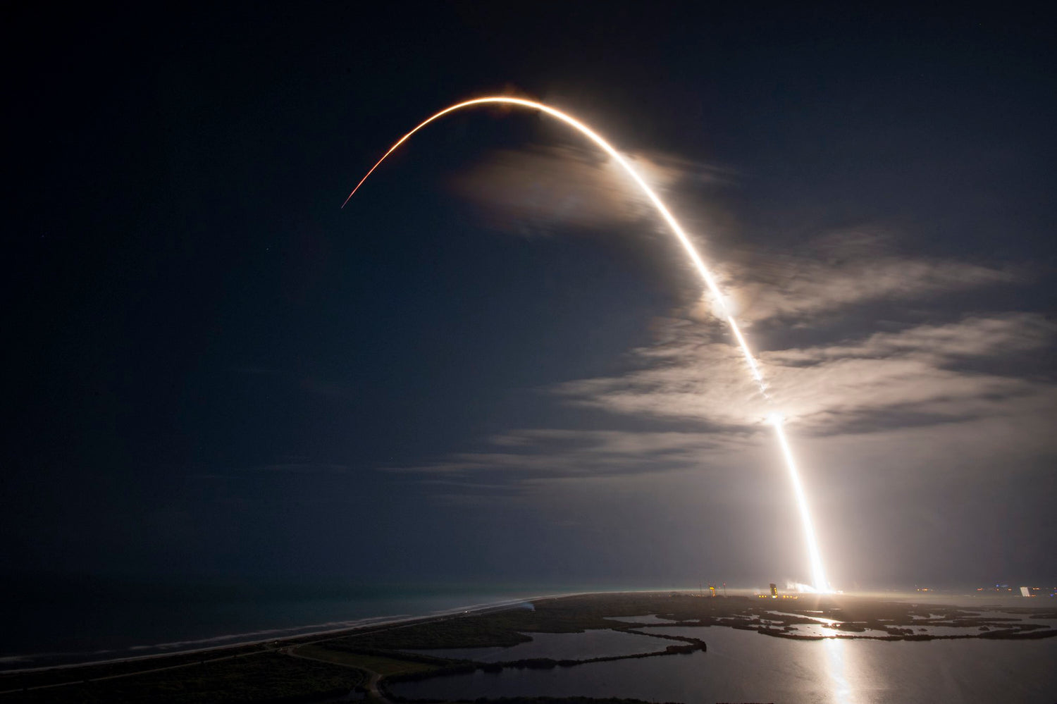 SpaceX lifts off the JCSAT-18/Kacific-1 communications satellite into orbit