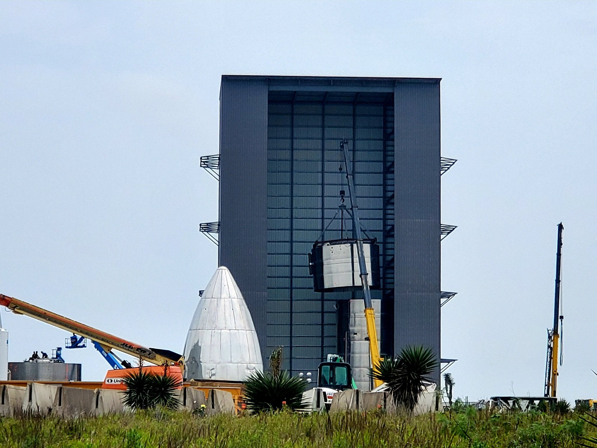 SpaceX is rapidly building the fourth prototype of Starship in Texas