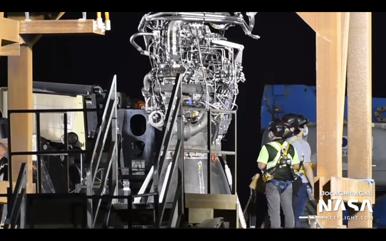 SpaceX teams install Raptor engine to the Starship SN5 test vehicle [video]