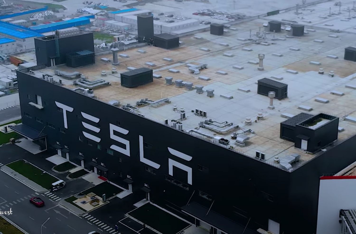Tesla-Giga-Shanghai-MIC-Model-Y-Production