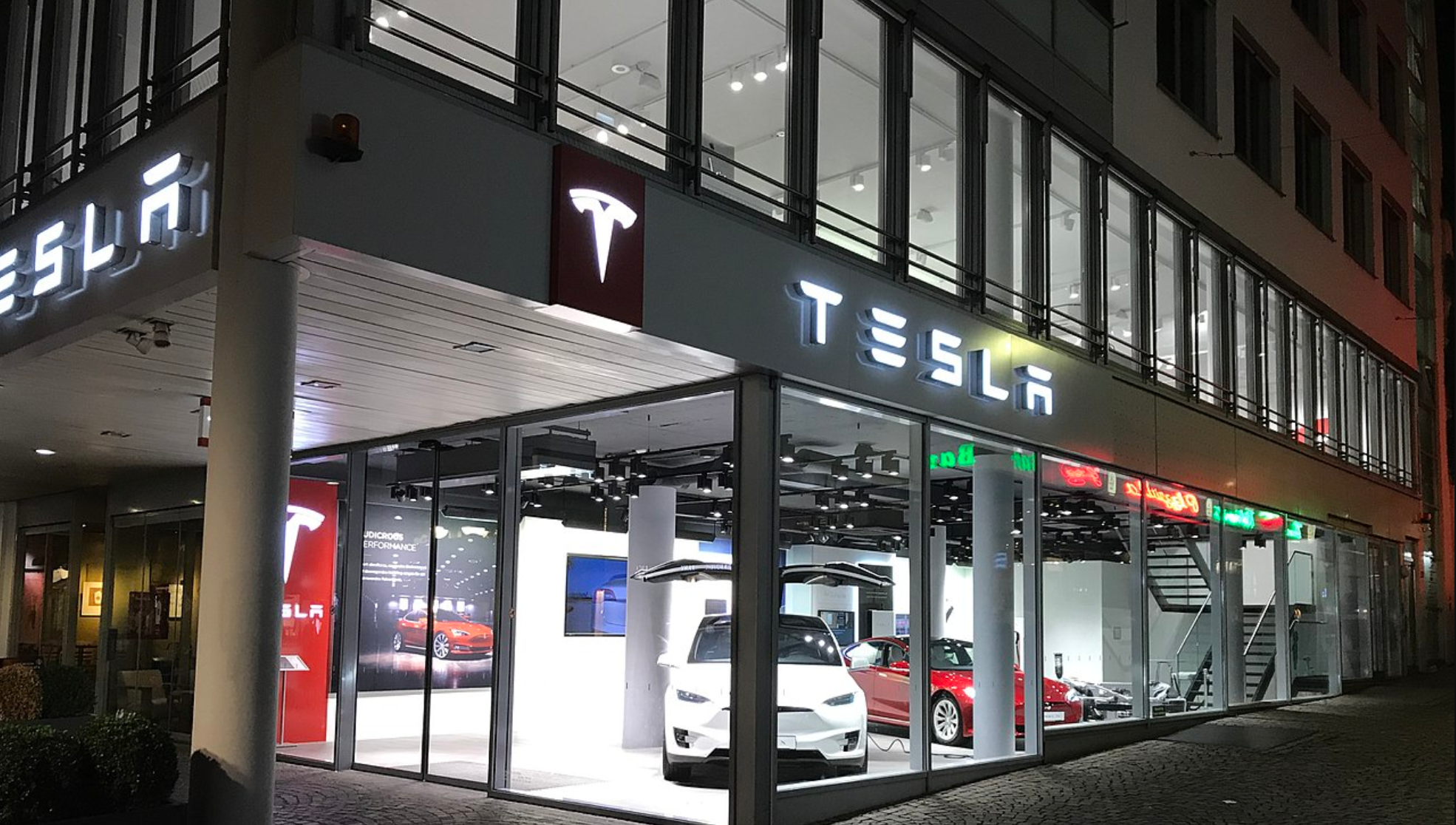 Tesla-TSLA-Margin-Requirements-Institutional-Investors-Retail-Investors