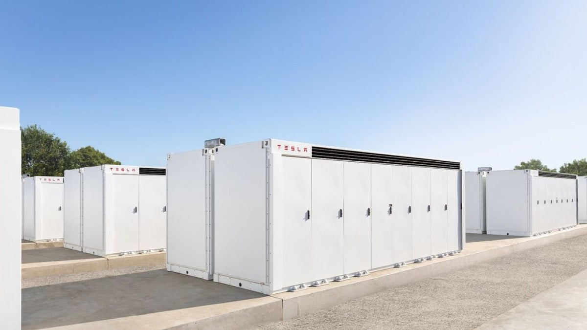Tesla Megapacks Power Nexamp's Solar-Plus-Storage Expansion Project in Watertown, New York