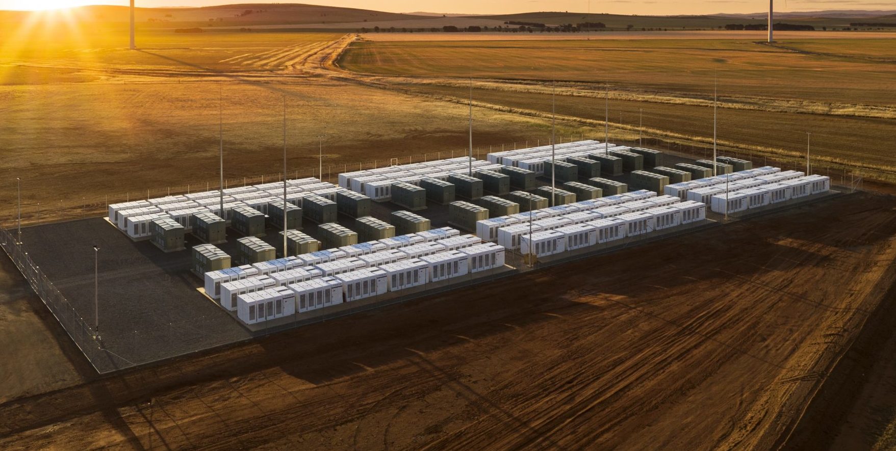 Tesla Powerpack Farm Inspires Creation of Two 250MW Giant Batteries In Australia