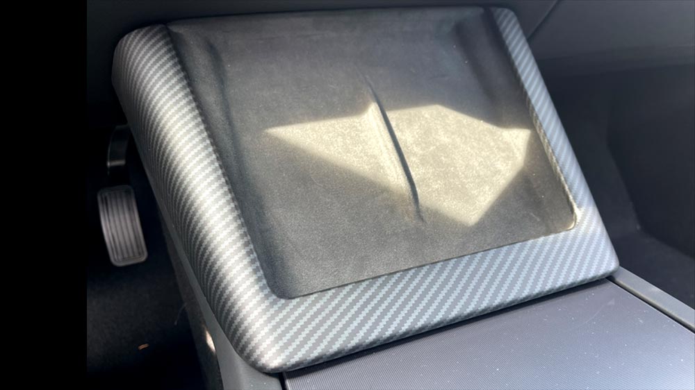 2024 Tesla Model 3 Highland Charging Pad Trim - Carbon Print