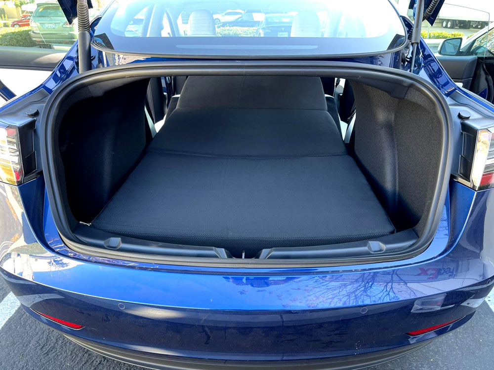 Tesla Model 3 Matratze