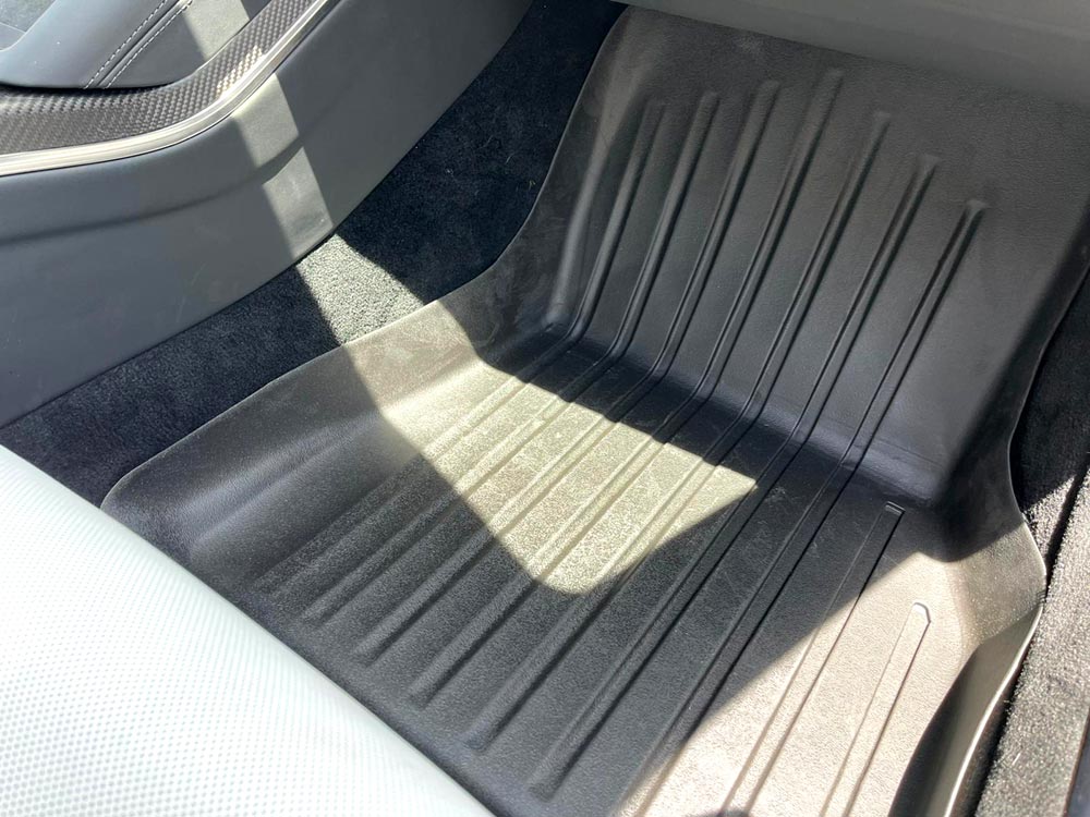 2021-2024 Tesla Model S Floor Mats - Passenger Side